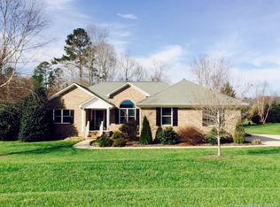 2921 Weatherfield Dr, Lincolnton, NC 28092