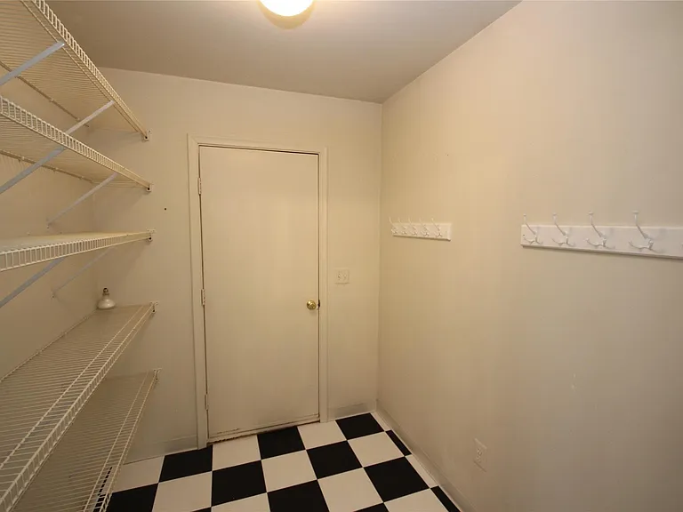 2120 Daintree Ave — Photo 23