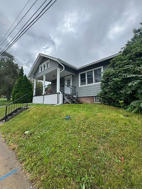 2 bed, 750 sqft, $1,000 — Photo 3