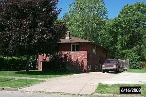 628-59th outside