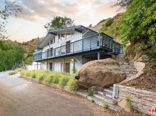 8657 Valley Flores Dr, West Hills, CA 91304