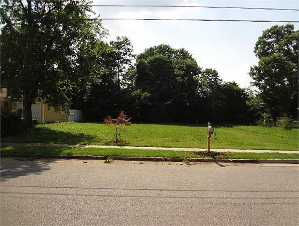 1st image of 4415 Baywood Dr SW