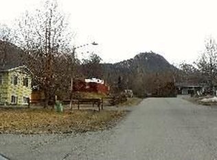 11130 Katlian Dr, Eagle River, AK 99577