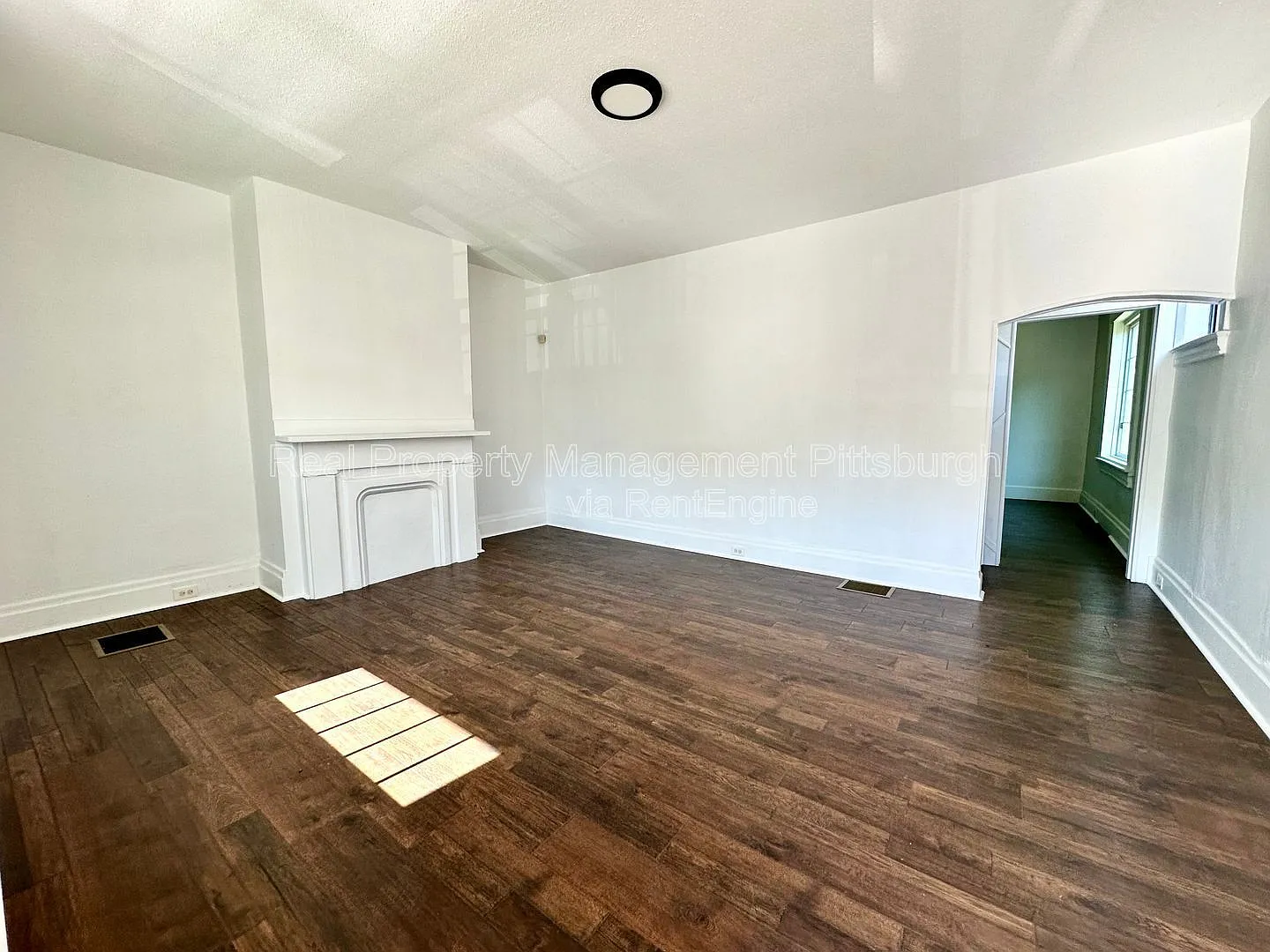 3 bed, 2.0 bath, 1586 sqft, $1,850 — Photo 4