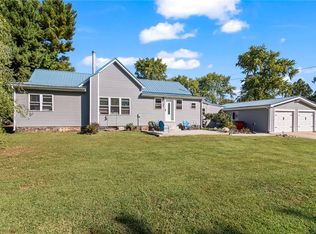 308 W Dayton St, Tower Hill, IL 62571