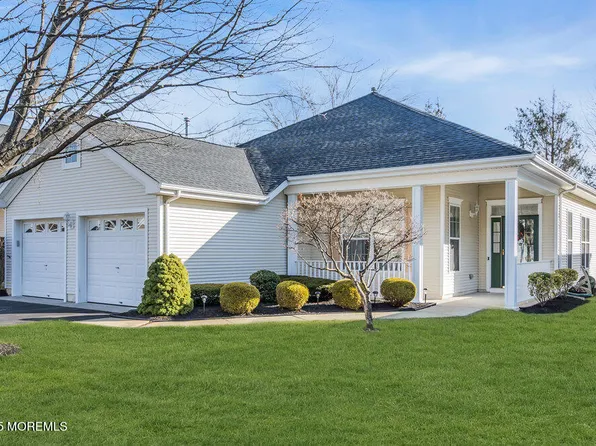 12 Quicksilver Court, Lakewood, NJ 08701