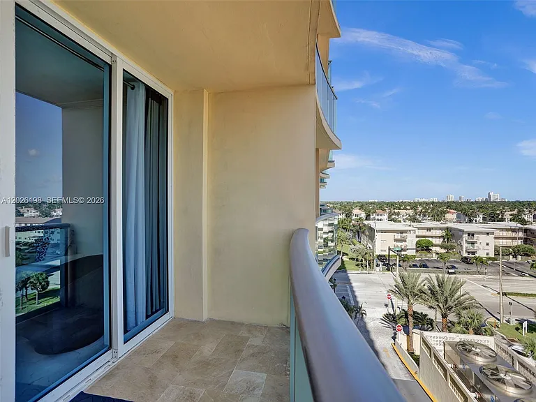 2501 S Ocean Dr #639 — Photo 11