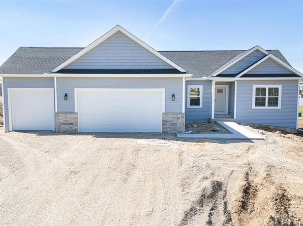 425 Village Lane, Ripon, WI 54971