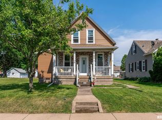 2612 7th St, Moline, IL 61265