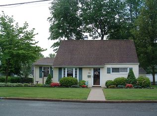 26 Charles Ter, Waldwick, NJ 07463