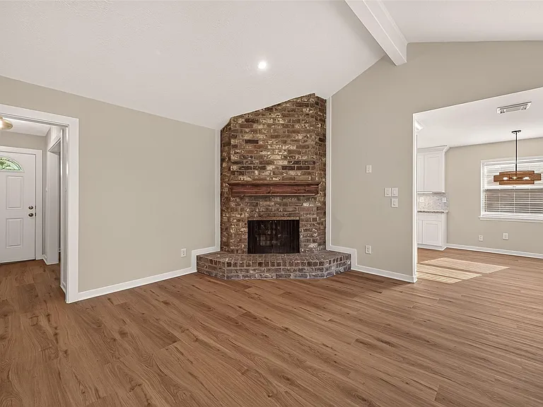22110 Provincial Blvd — Photo 10