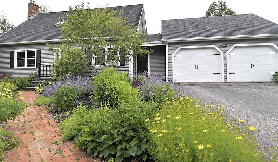 29 Dubois Dr, South Burlington, VT 05403 Zillow