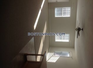 68 Spring St UNIT 203, Mansfield, MA 02048