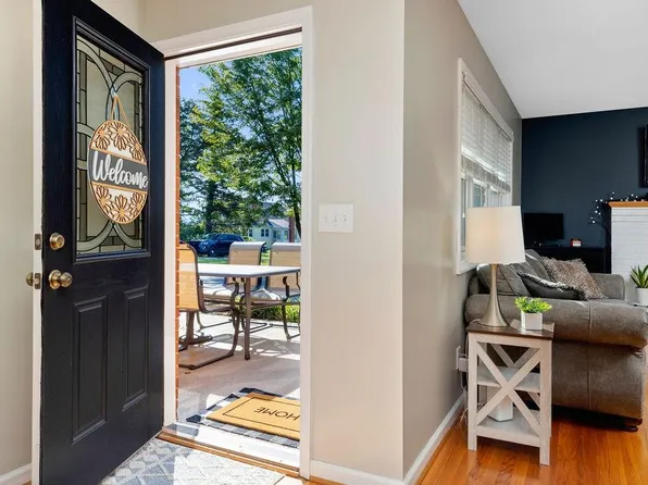 43 Walnut St, Fishersville, VA 22939