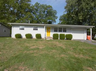 1007 N Locust St, Vandalia, IL 62471