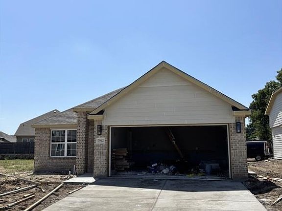 2nd image of 7912 Bald Cypress Rd
