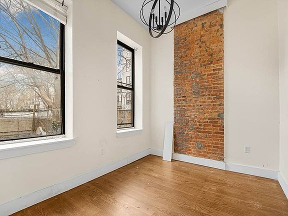 2nd image of 620 Wilson Ave #1R