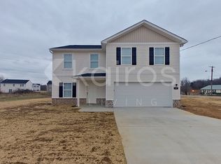 12 Marbury Dr, Radcliff, KY 40160