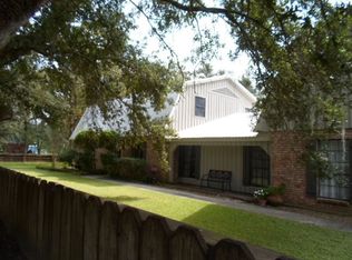 2448 Walker Rd, Sulphur, LA 70665