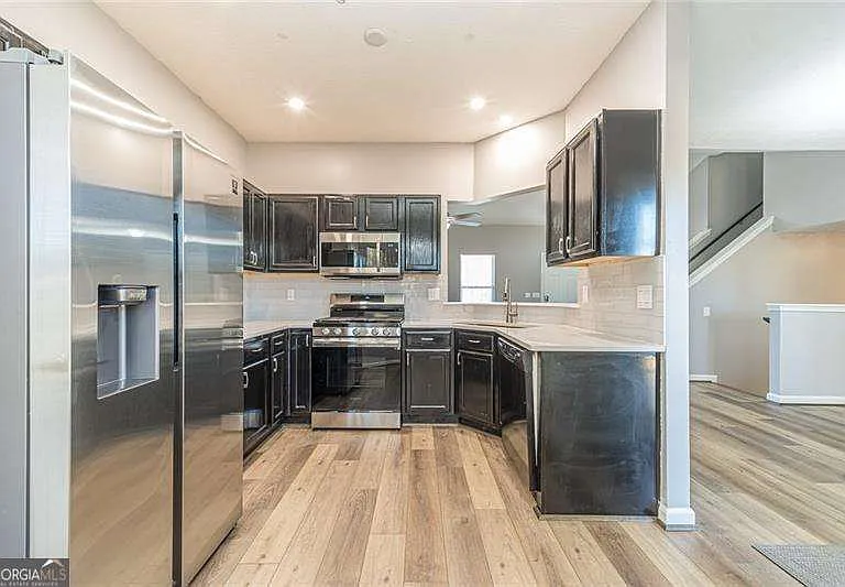 2716 Lake Park Rdg E — Photo 13
