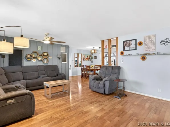 186 N High St, Camdenton, MO 65020