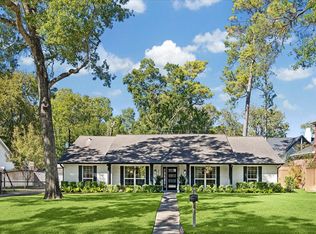 14114 River Forest Dr, Houston, TX 77079