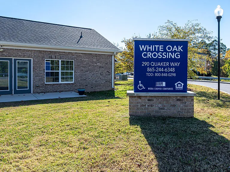 White Oak Crossing — Photo 55