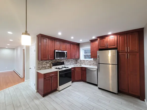 20-66 48th Street image 1 of 8