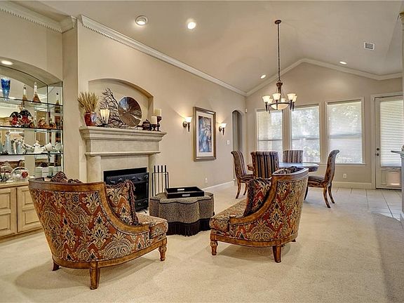 2nd image of 726 Bankers Cottage Ln