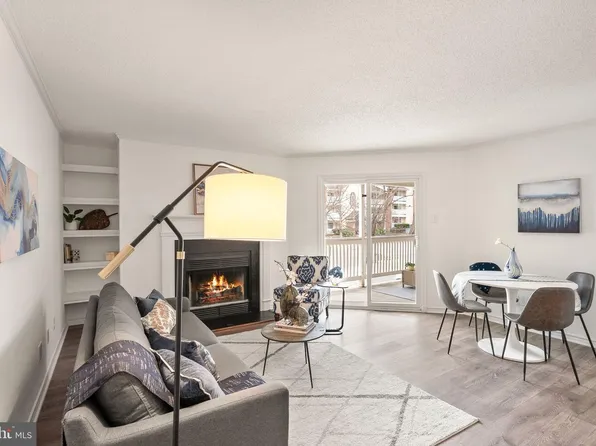 1538 Lincoln Way APT 201A, Mc Lean, VA 22102