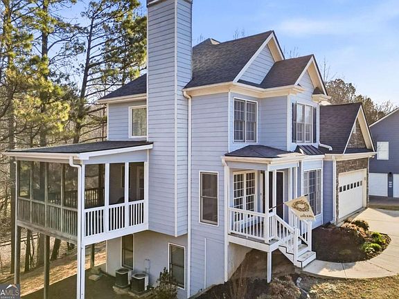 2nd image of 201 Arbor Hills Rd N