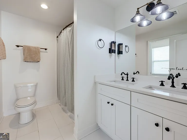 499 Little Oak St — Photo 35