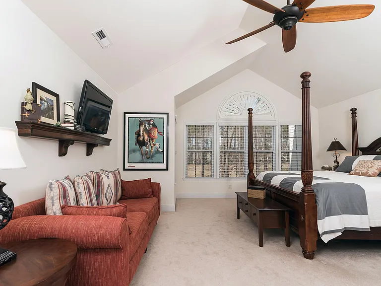 11008 Fair Chase Ct — Photo 22