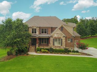 1045 Cascade Run Ct, Suwanee, GA 30024