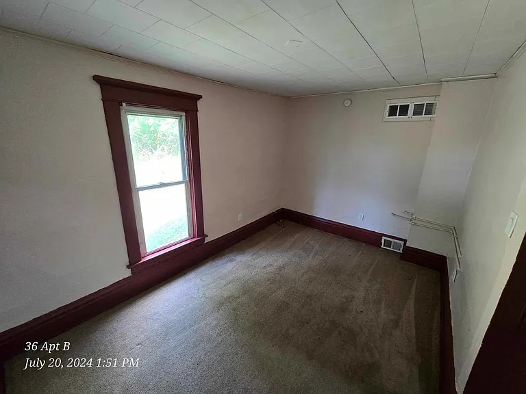 36 Glenview Ave #B — Photo 11