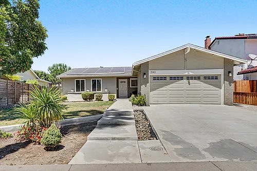 3143 Shriver Dr Photo 1