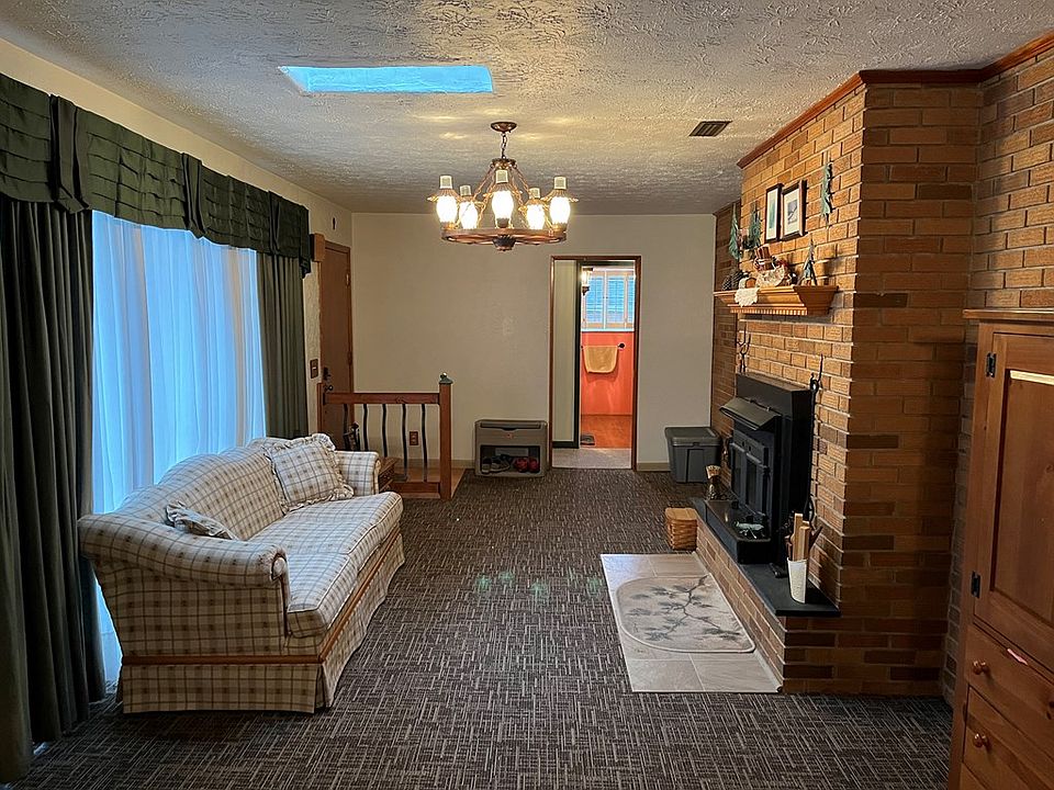 4454 Coal River Rd, WV 25007 MLS 83432 Zillow