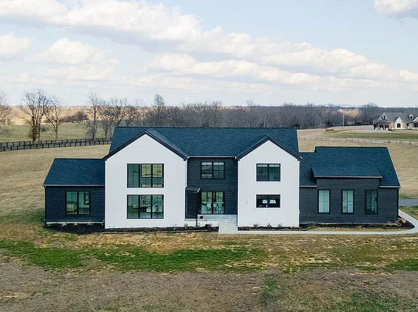 1160 Equestrian Lakes Ln, Finchville, KY 40022