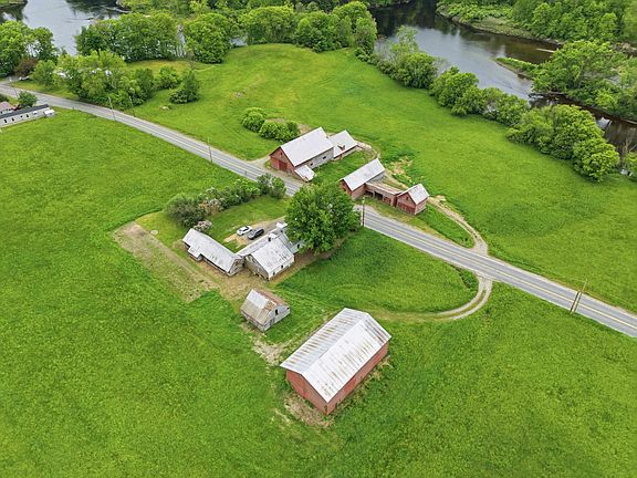 2nd image of 120 Monroe Road