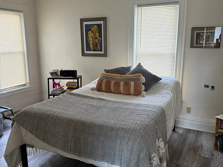 2nd floor bedroom