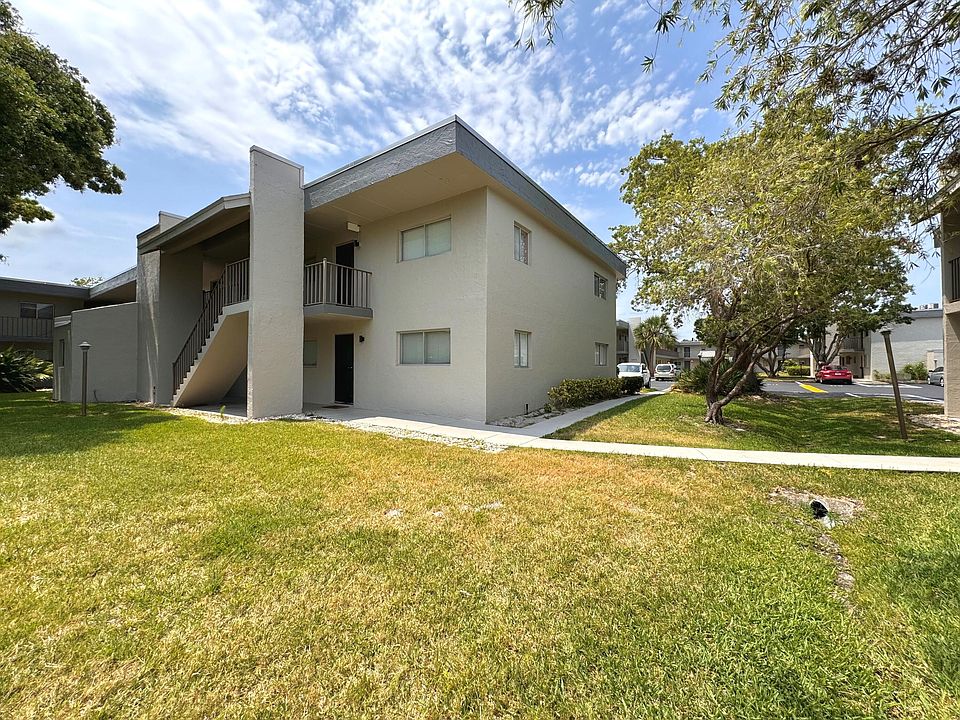 1st image of 2935 Thrush Dr APT 146