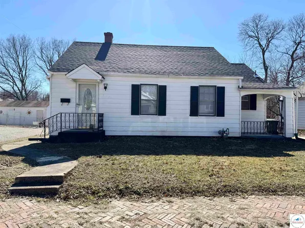 707 W 10th St, Sedalia, MO 65301