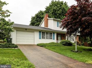 319 Monroe St, Mechanicsburg, PA 17055