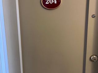 4263 SE Belmont St APT 204, Portland, OR 97215