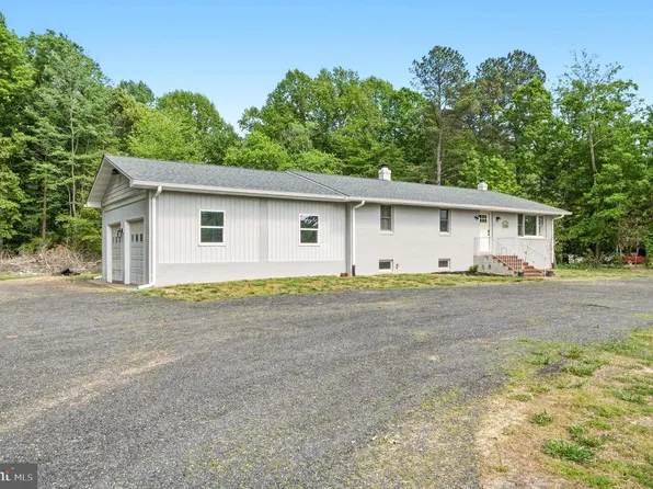 11450 Little Cove Point Rd, Lusby, MD 20657
