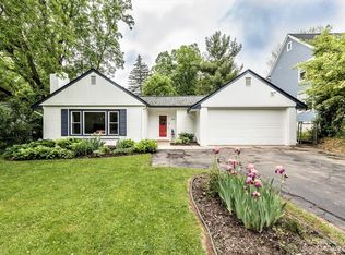 943 Newport Rd, Ann Arbor, MI 48103