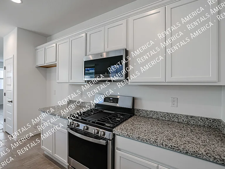 25196 N 142nd Dr — Photo 10