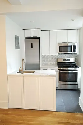 Rented by Rachel Realty | media 48