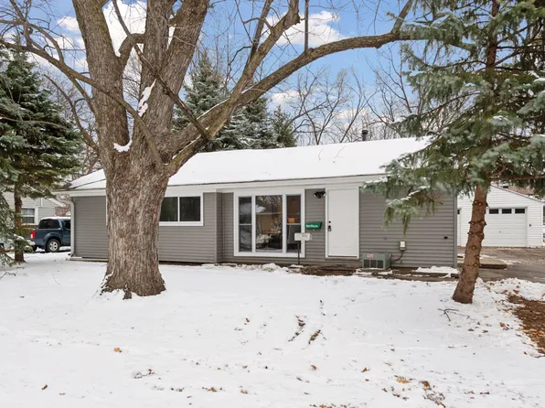 8415 Elliot Ave S, Bloomington, MN 55420