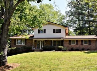 2050 10th Street Blvd NW, Hickory, NC 28601